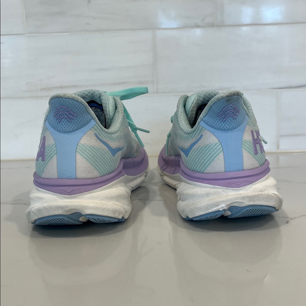 Hoka Women's Clifton 9 - Sunlit Ocean - Lilac Mist Sneakers - Picture 6 of 10